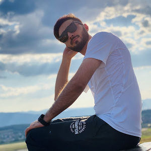 Meet your Posher, Zaryalai